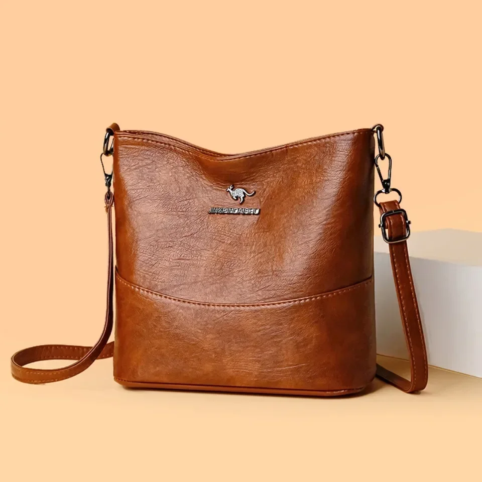 Soft Pu Leather Crossbody Bag  - Women'S Kangaroo Bags recensione e prezzo