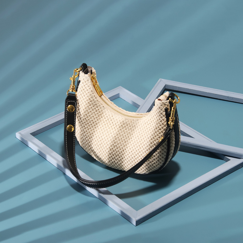 Summer straw woven moon shaped - Women'S Bags Holiday recensione e prezzo
