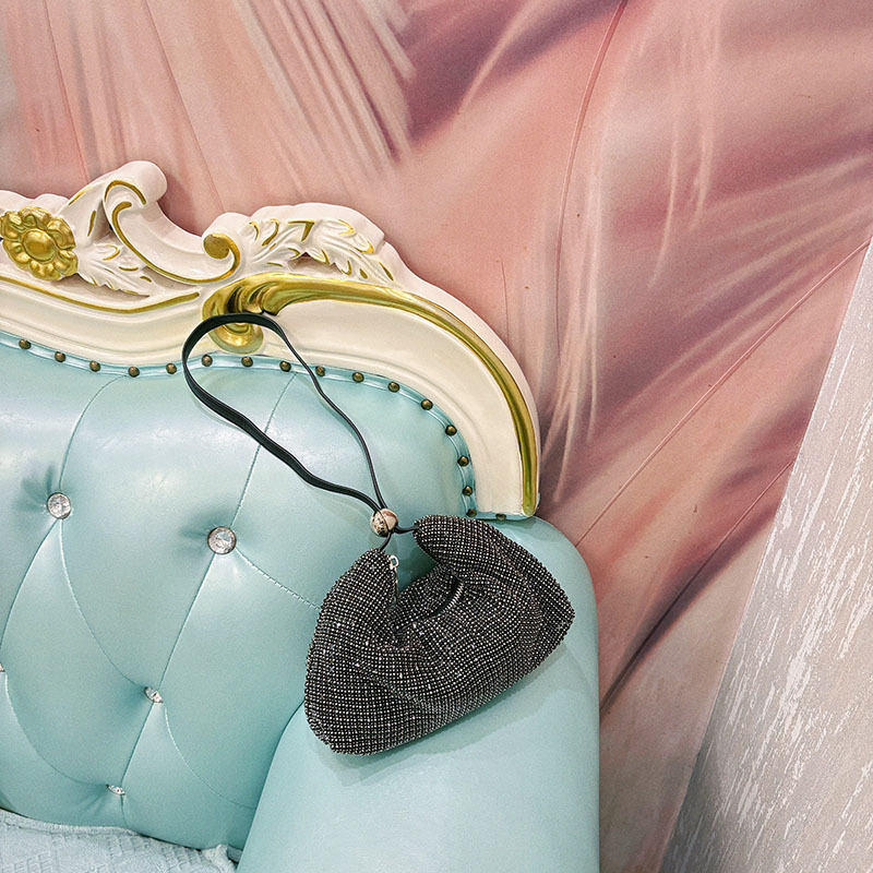 Trend Shiny Diamond-encrusted  - Women Bags In Trend recensione e prezzo