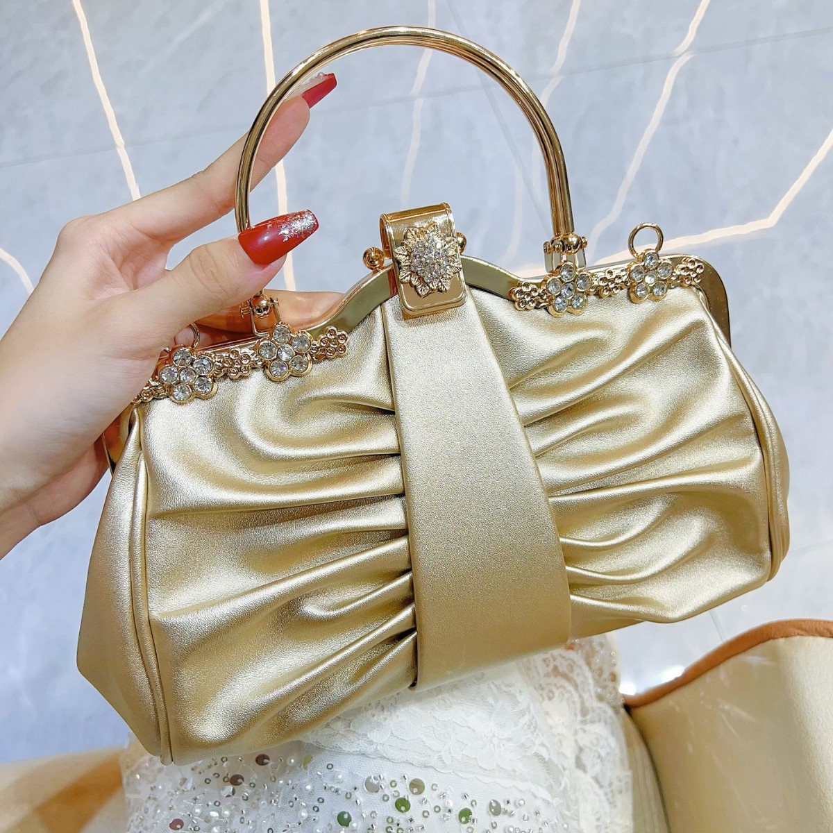 2025 Luxury High-end Party Clo - Women Bags In Trend recensione e prezzo