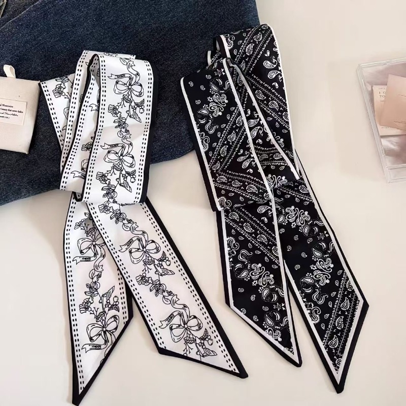 Black White Double Sided Paisl - Women Bags White recensione e prezzo