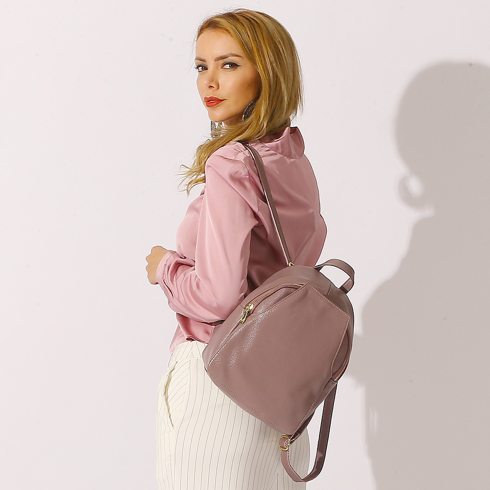 Zency Charm Women Backpack 100 - Women'S Bags Holiday recensione e prezzo