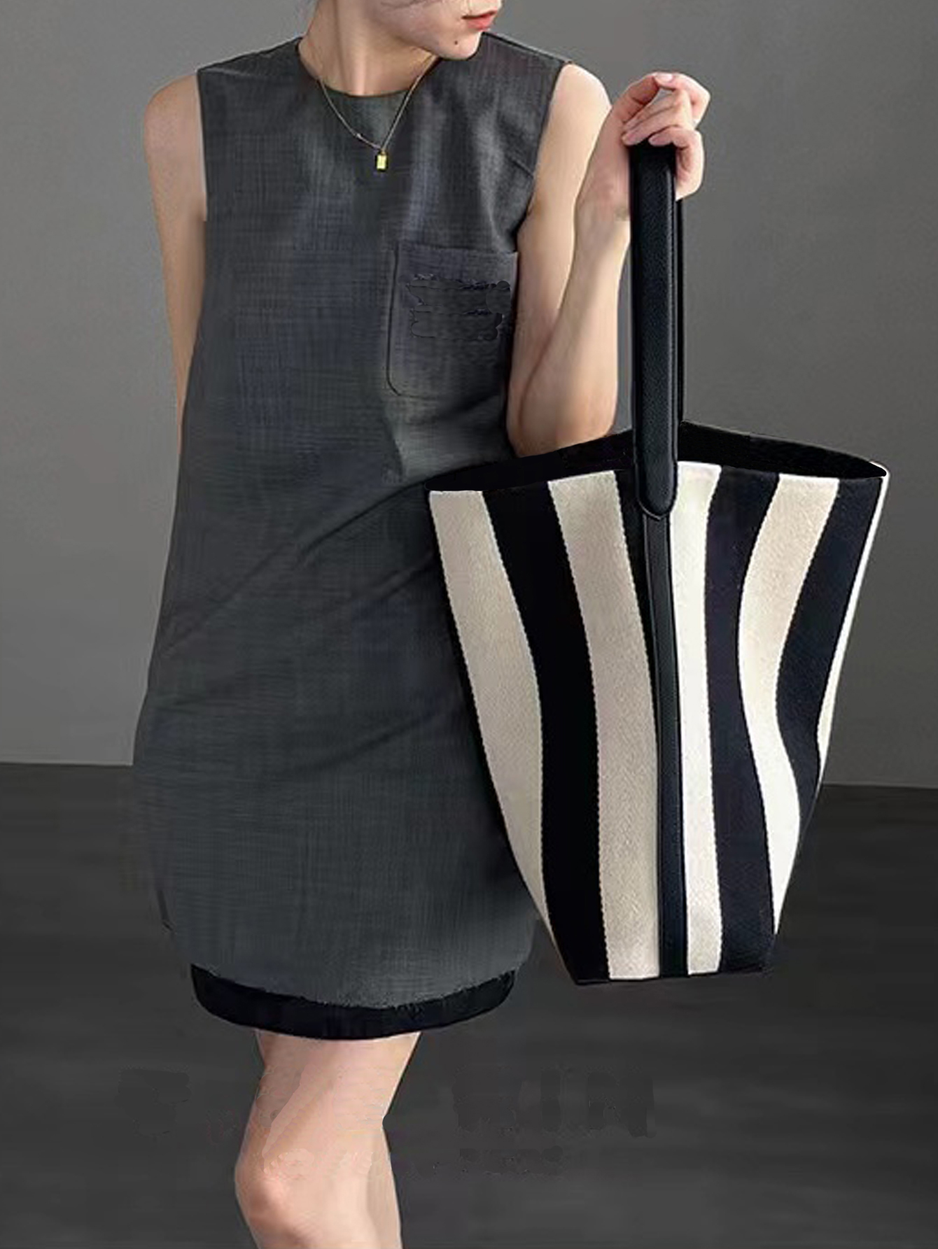 Niche Striped Canvas Bucket Ba - Women Bags In Trend recensione e prezzo