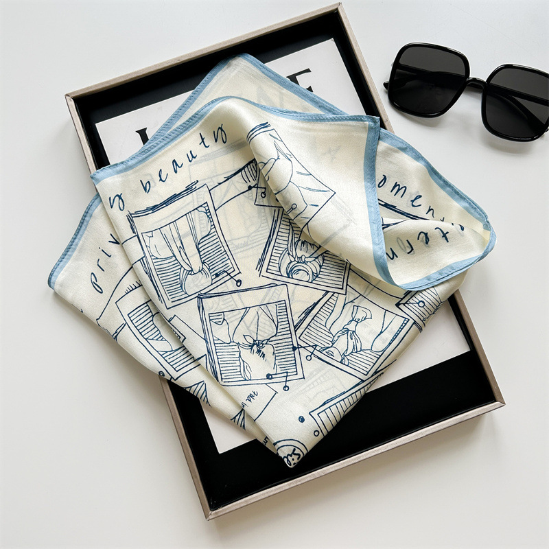 Vintage Sketch Print Satin Sma - Women Bags White recensione e prezzo